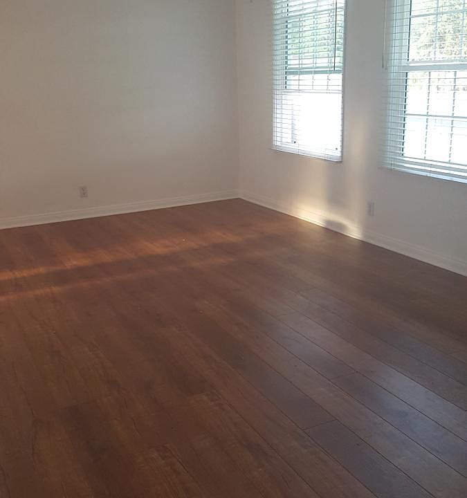 2nd image of 22939 Walnut St