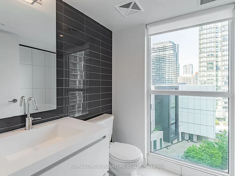 75 Queens Wharf Rd #815 — Photo 16