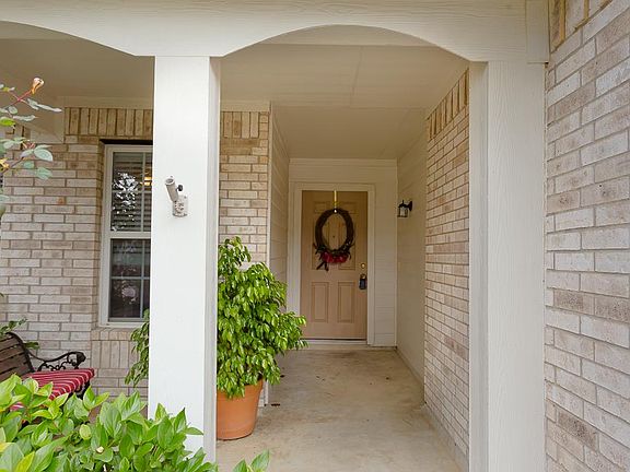 3rd image of 11914 S Brenton Knoll Dr