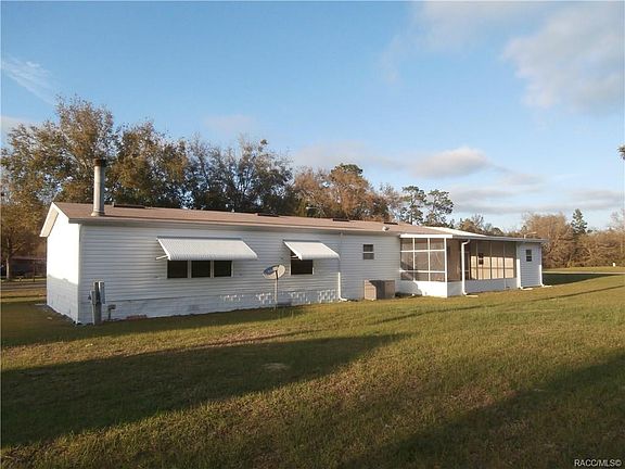 5th image of 7848 W Summertree Dr