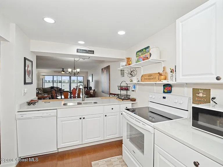 200 S Banana River Blvd #2404 — Photo 4
