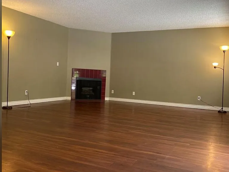 6590 Hazeltine Ave #201 — Photo 10