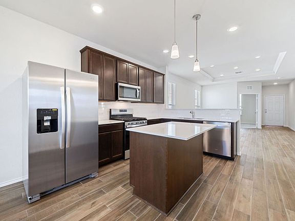 Kitchen with Center Island