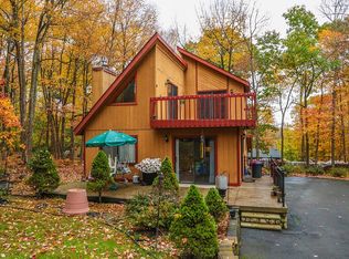 55 Country Club Dr #L-1071, Gouldsboro, PA 18424