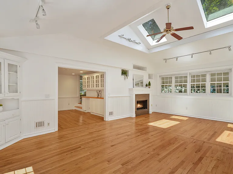 141 Idlewood Dr — Photo 15