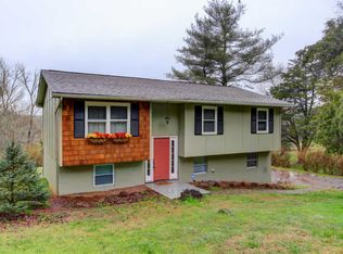 3431 Ralph Phelps Rd, Louisville, TN 37777