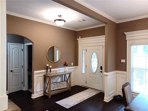 4th image of 346 Lee Road 2184