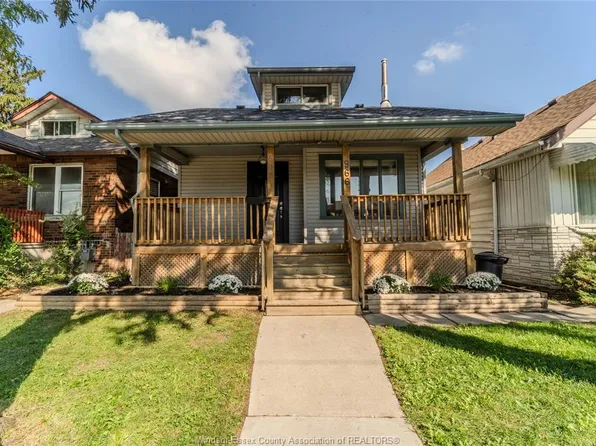 966 Curry Ave, Windsor, ON N9B 2C5