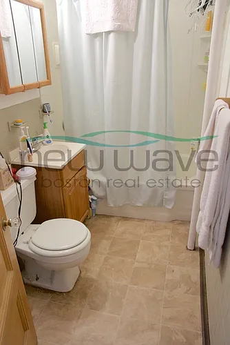 589 Beacon St #1 Photo 1