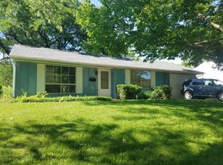 909 Hillside Dr, Danville, IL 61832