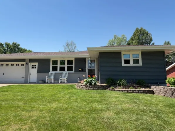 901 Linda Dr, Atlantic, IA 50022