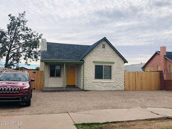 2nd image of 1631 W ROOSEVELT Street