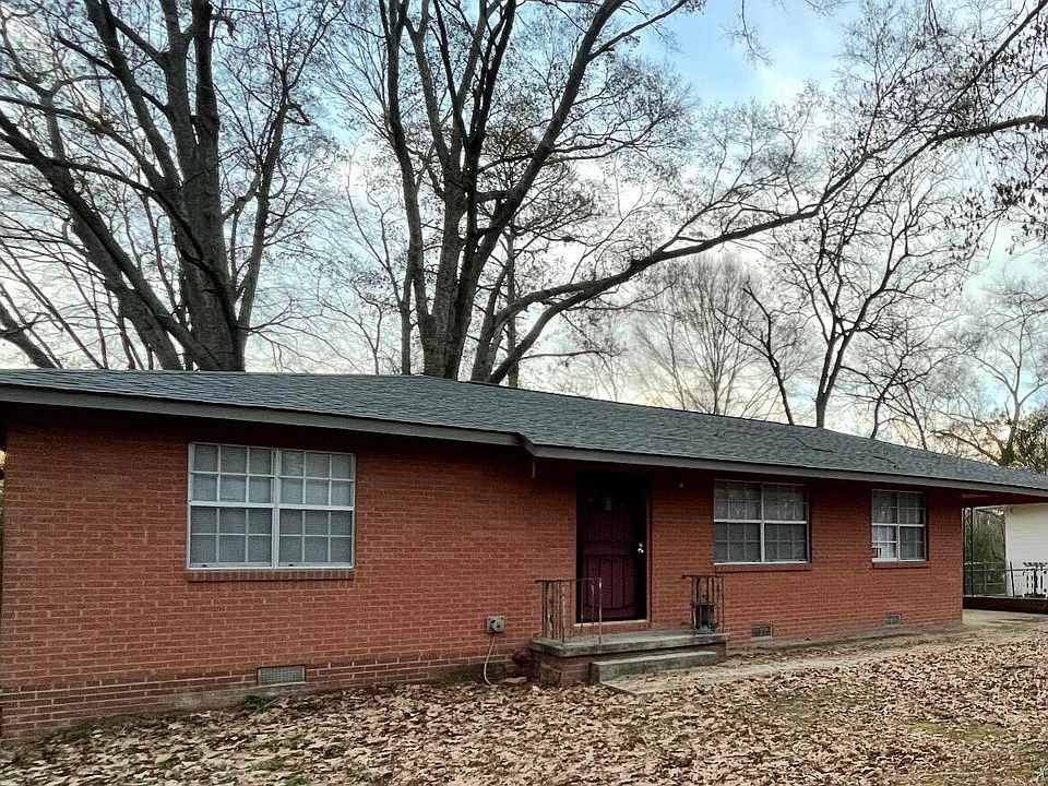 1st image of 3411 Meadow Ln