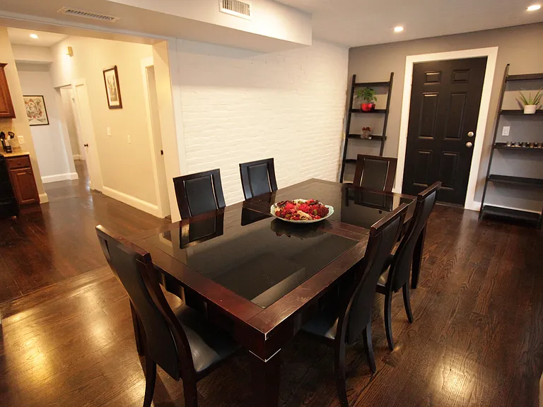 289 Main St #2 — Photo 5