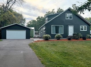 820 3rd St SE, Forest Lake, MN 55025
