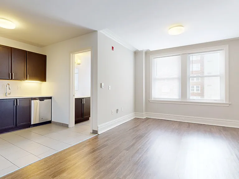 Dining/Living room