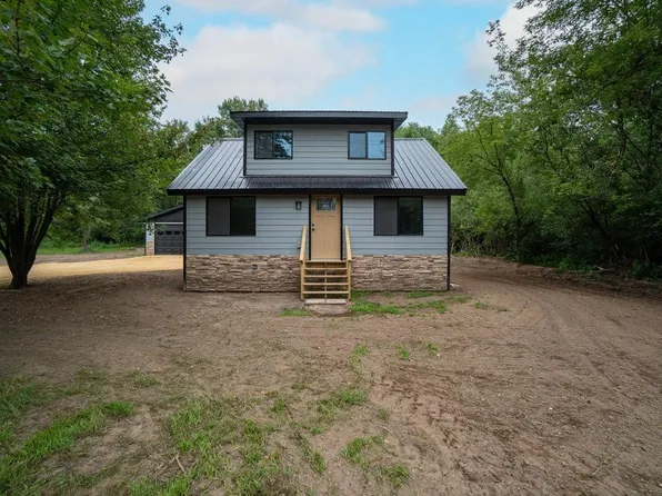 5606 Olson Drive, Eau Claire, WI 54703