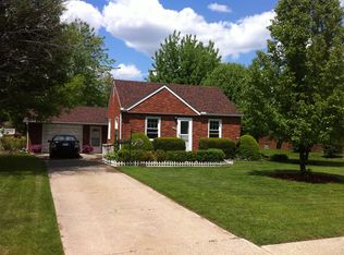 11039 E Thirteen Mile Rd, Warren, MI 48093