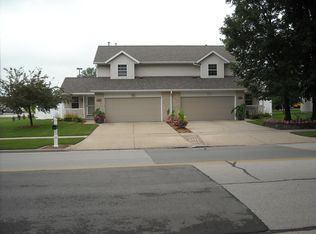 418 S 9th St, De Pere, WI 54115