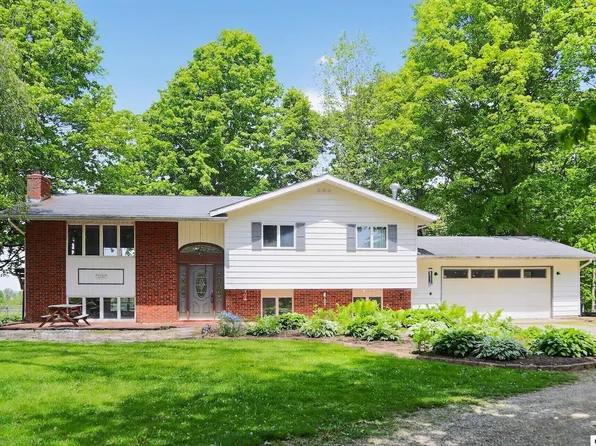 23783 Caves Rd, Gambier, OH 43022