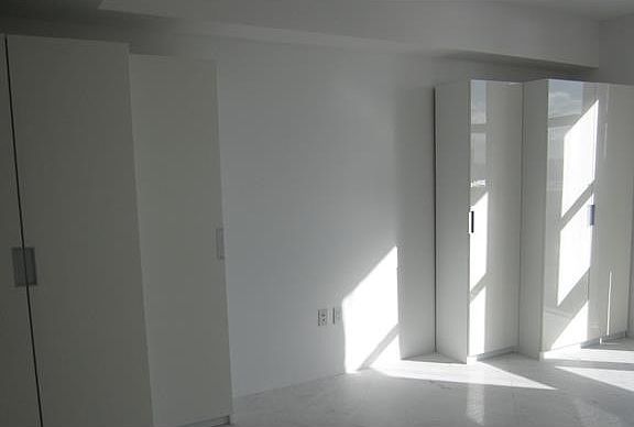 4th image of 18911 Collins Ave APT 2201
