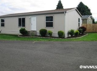 1316 30th Pl NE, Salem, OR 97301