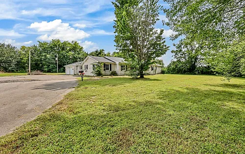 359 Meadow Ln Photo 1