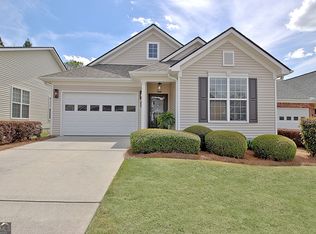 10 Hampshire Ln, Newnan, GA 30265