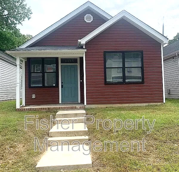 1415 Spotsylvania St — Photo 1