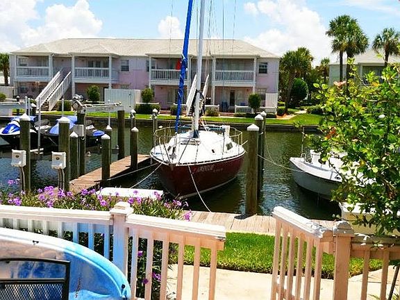 2nd image of 4927 Cobia Dr SE