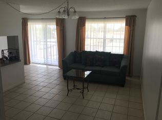 1185 58th St N APT 302, Saint Petersburg, FL 33710