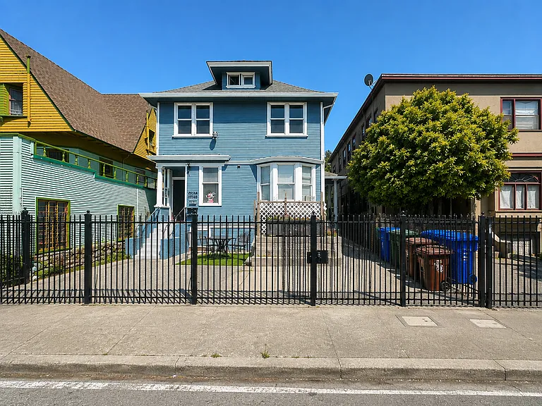 2916 Martin Luther King Jr Way — Photo 14
