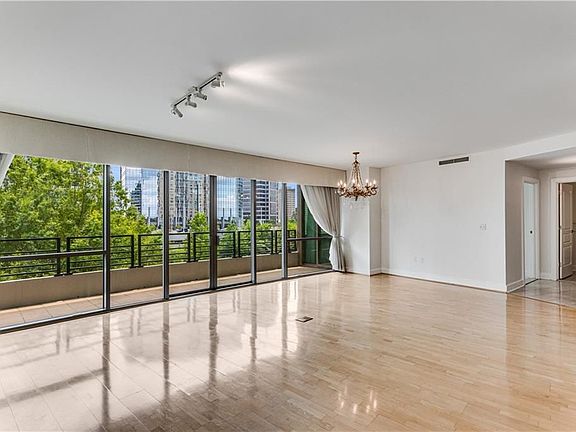 3rd image of 700 Park Regency Pl NE APT 903
