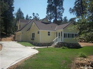25895 North Rd, Twin Peaks, CA 92391