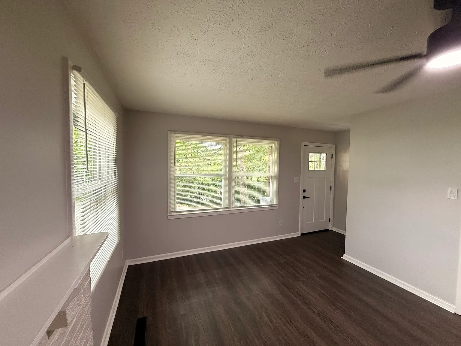 3 bed, 1200 sqft, $1,750 — Photo 4