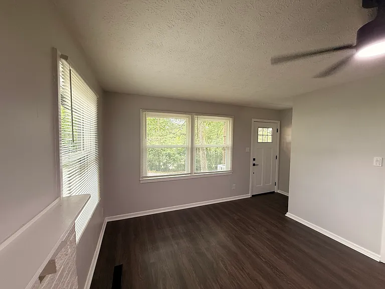 358 Volena Pl — Photo 19