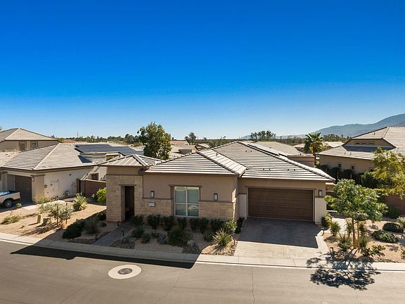 2nd image of 82841 Pembroke Ln