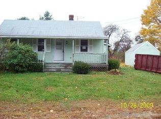 12 Jackson Ln, Barre, MA 01005