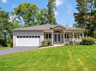 26 Center St, Verona, VA 24482