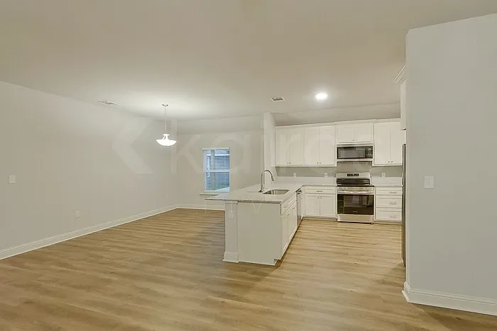 8034 Elliot Rd — Photo 5