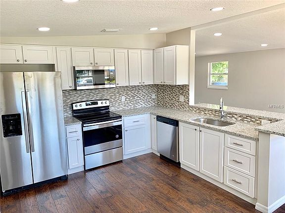 2nd image of 7424 Patrician Pl