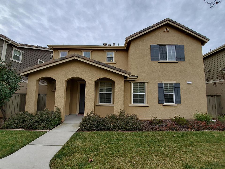 1st image of 96 Crystalwood Cir