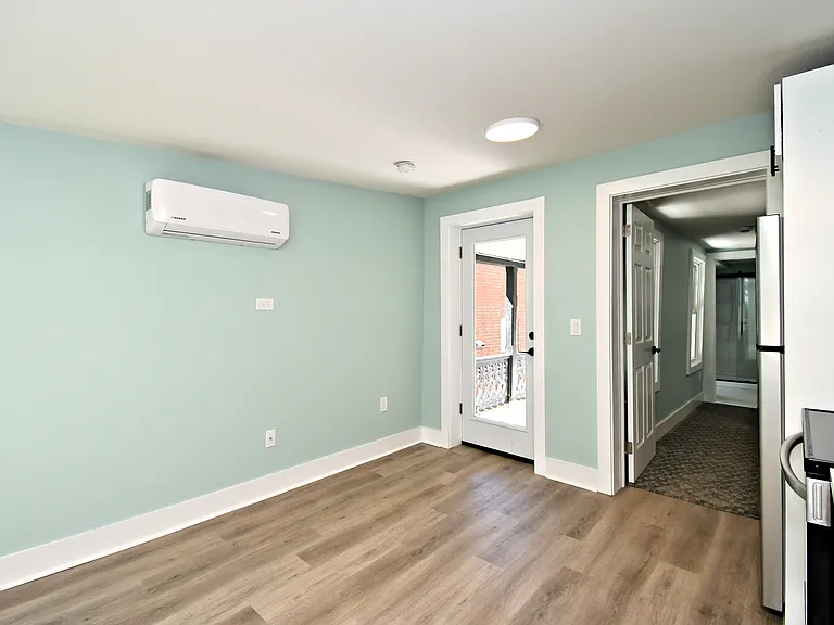 20 S Hanover St #2B — Photo 11