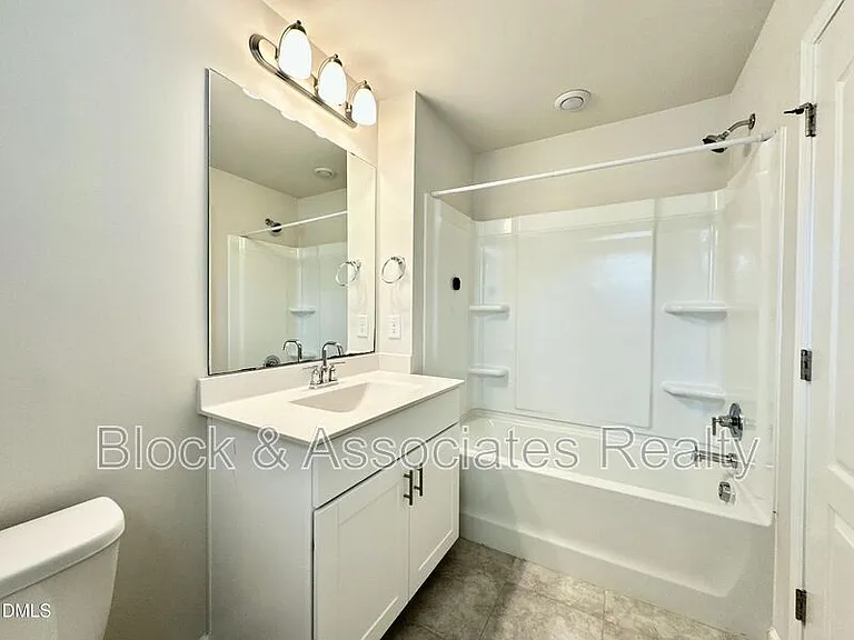 104 Sweet Olive St — Photo 7