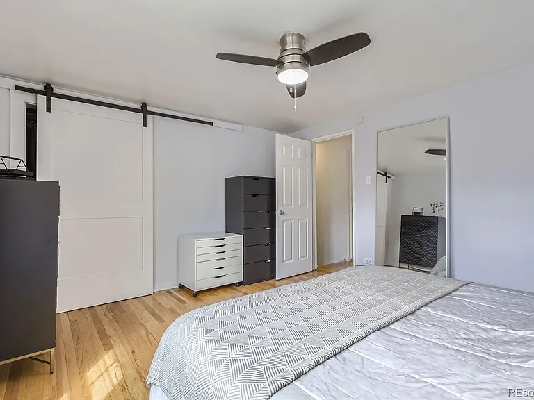 2828 N Jasmine St — Photo 6