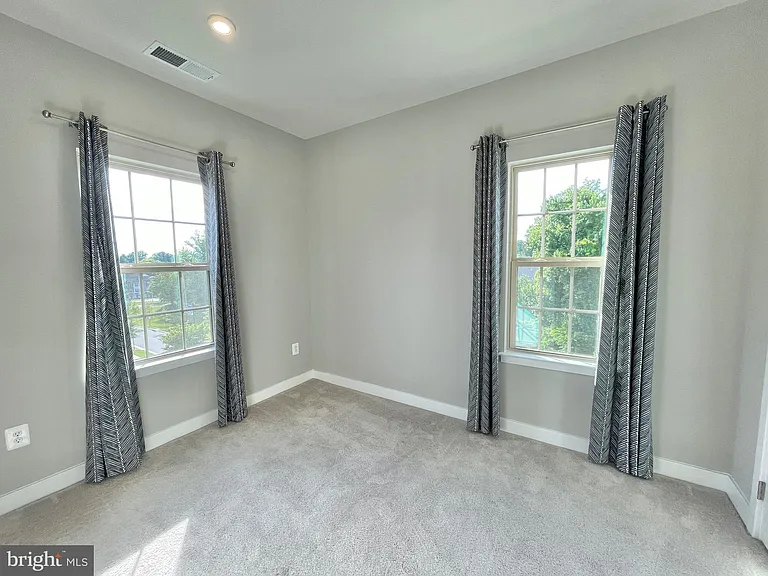 9537 Tall Oaks Rd — Photo 37