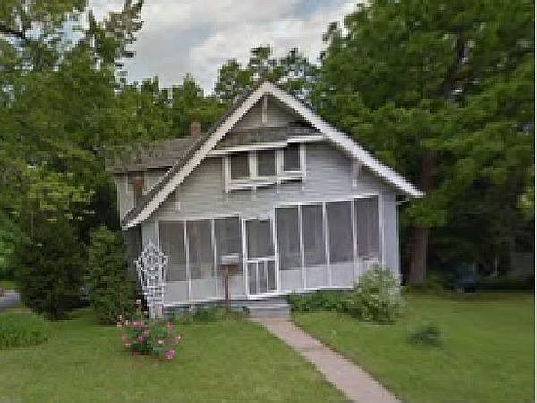 1st image of 4912 Park Ave