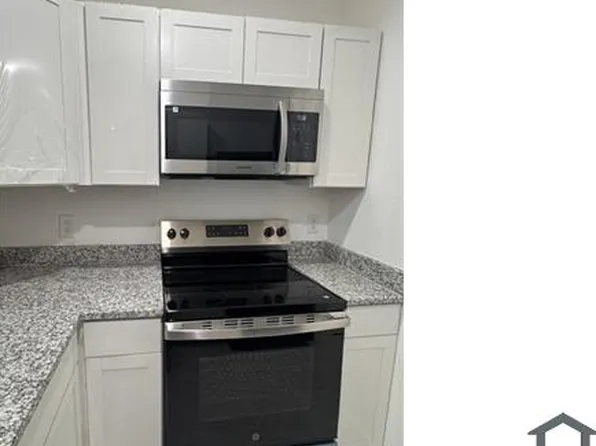 8503 S Flores St, San Antonio, TX 78221