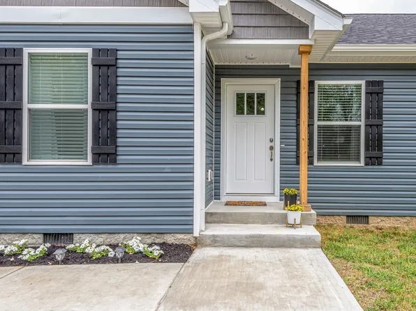 10570 Church Rd, Bon Aqua, TN 37025