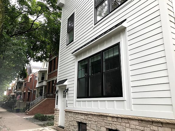 2nd image of 3456 N Hoyne Ave #1F